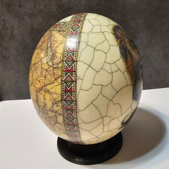 Decoupage Ostrich Egg African Big Five Crackle Finish On Stand African Art - Picture 3 of 10